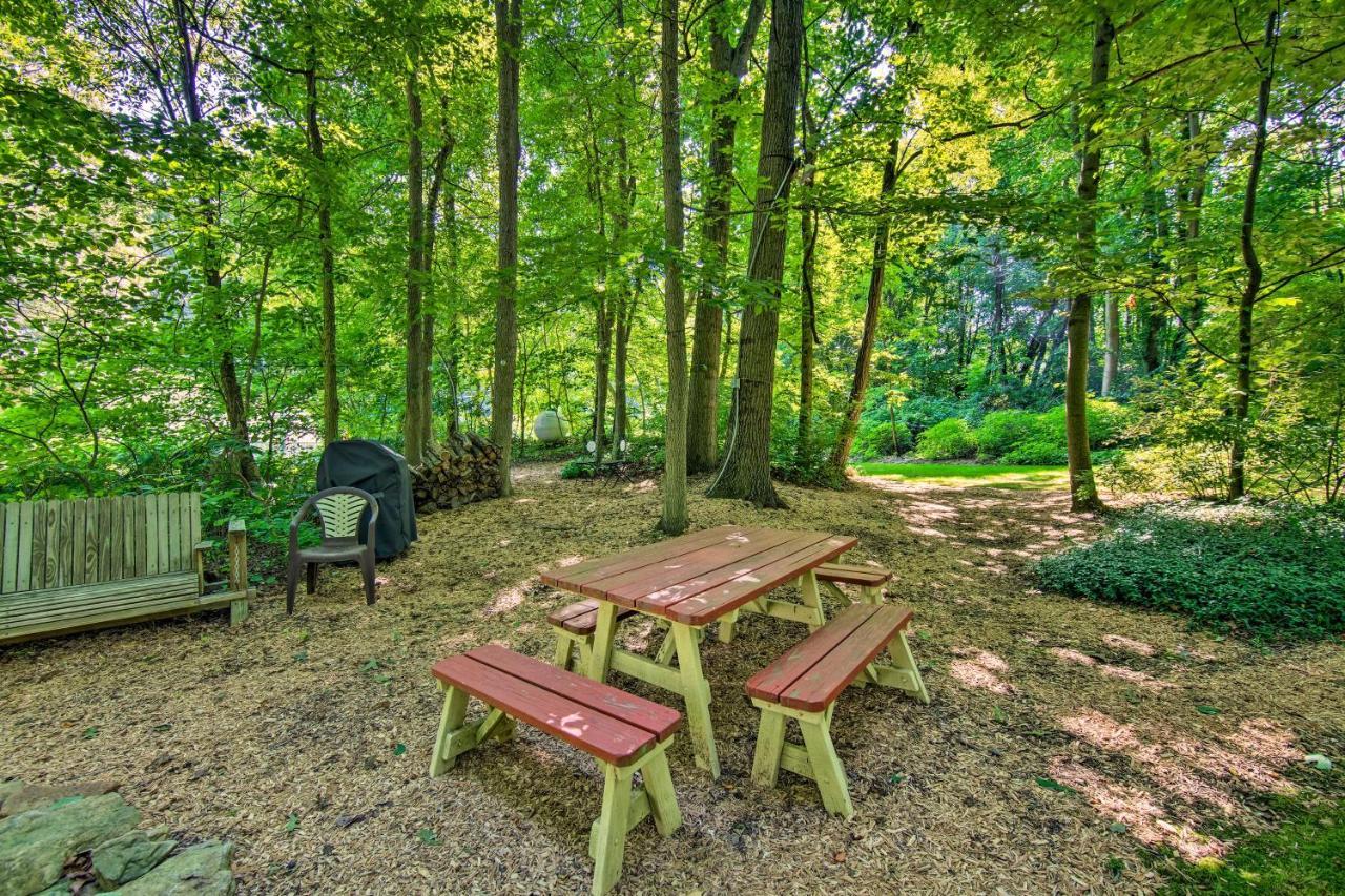 Cozy Garden Room In Welsh Mountain Suites! New Holland Exterior foto